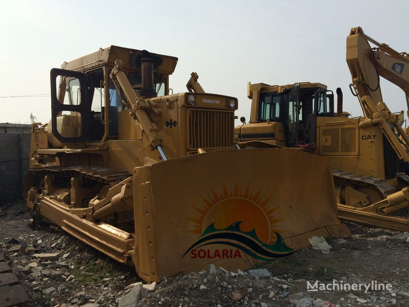 Komatsu D155A bulldozer