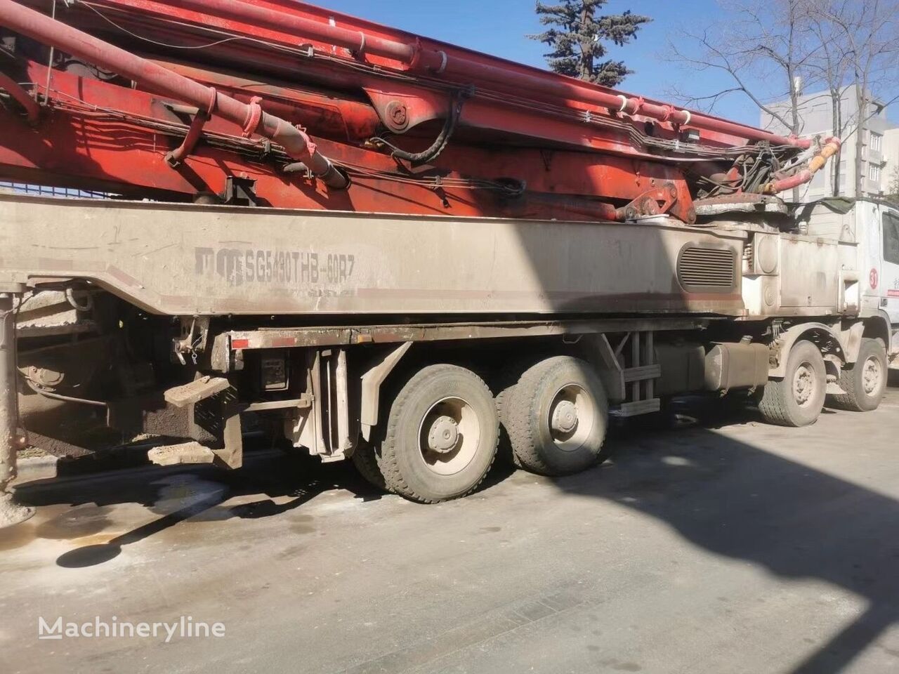 Putzmeister M56  on chassis Mercedes-Benz concrete pump