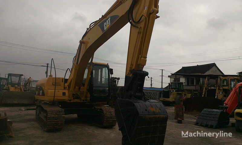 Caterpillar 320C tracked excavator