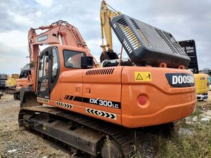 DOOSAN DX300 tracked excavator