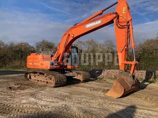 Doosan DX225LC-3 SANS GODETS tracked excavator