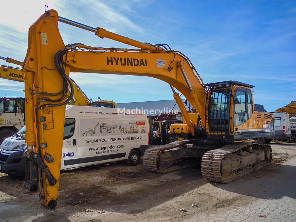 Hyundai R300NLC-9A tracked excavator