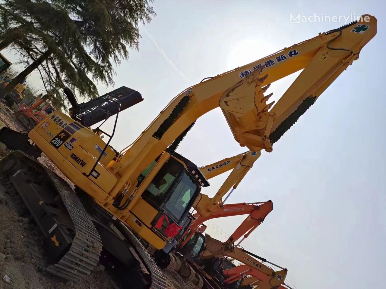 Komatsu PC200-8 tracked excavator