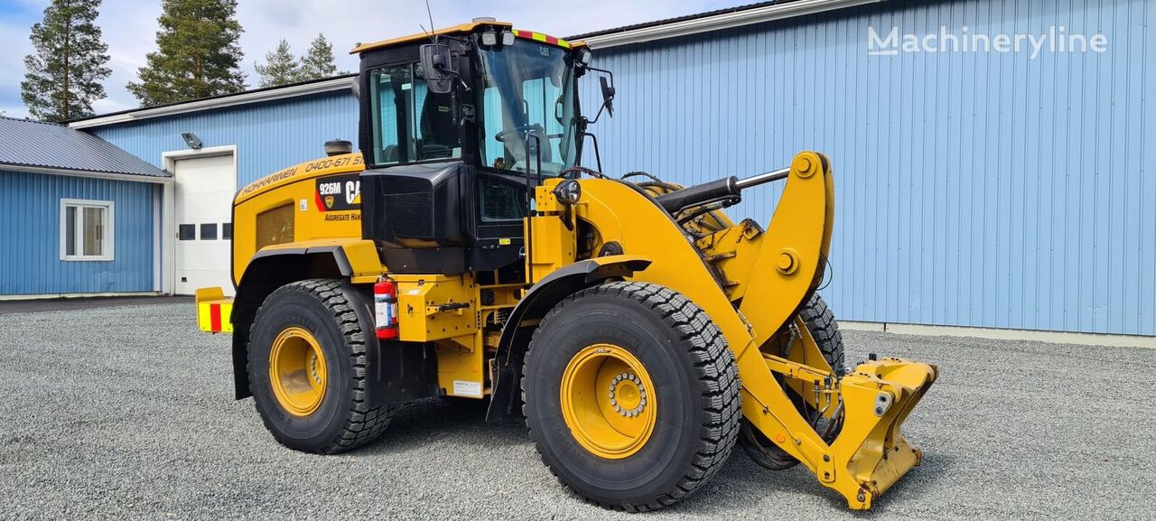 Caterpillar 926M wheel loader