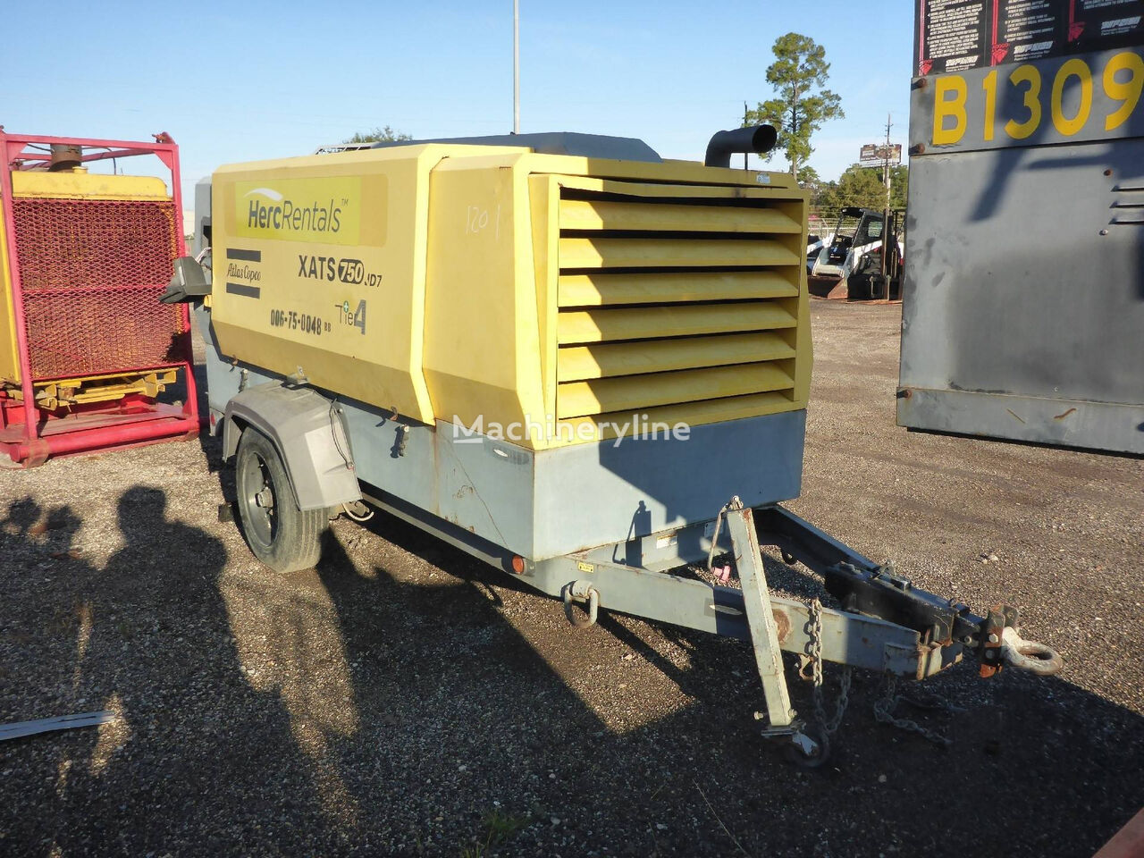 Atlas Copco XATS750 mobile compressor