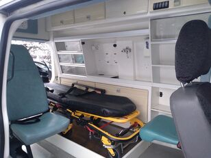 VOLKSWAGEN transporter ambulance for sale image 5 VOLKSWAGEN transporter ambulance image 5